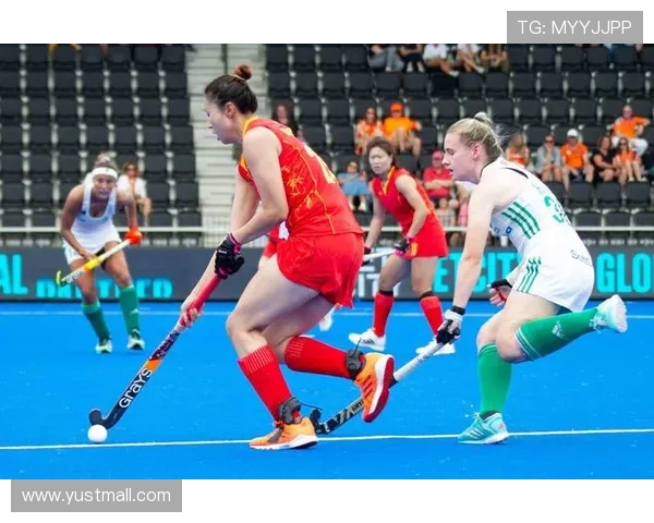 全运会曲棍球小组赛精彩上演23米球大战 争夺激烈决胜瞬间引人注目