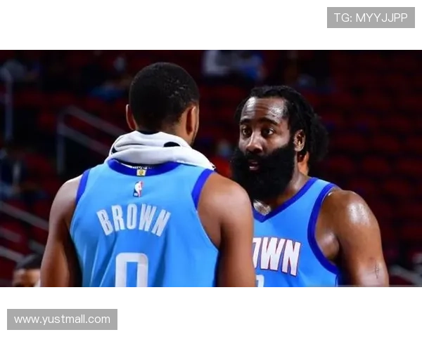 热火与骑士对决裁判报告揭示漏判与争议判罚的真相分析